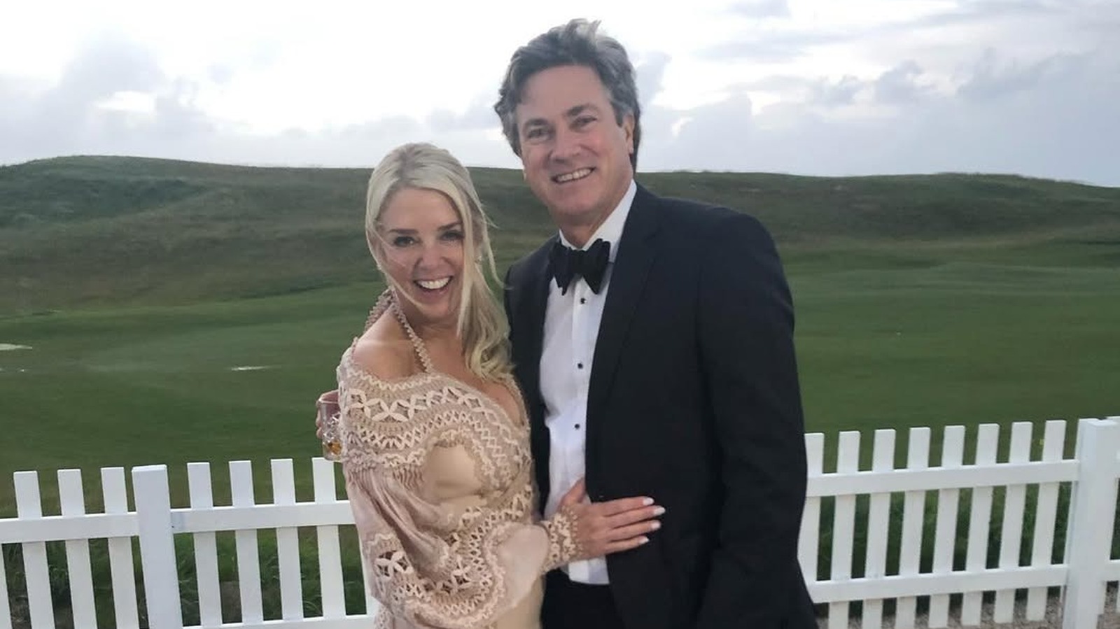 Is Pam Bondi On Her Third Marriage? Signs She Tied The Knot With John  Wakefield