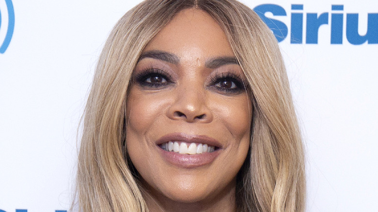 Wendy Williams poses on the red carpet