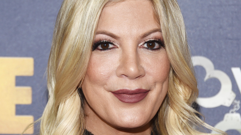 Tori Spelling on the red carpet. 