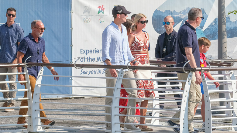 Jared Kushner and Ivanka Trump walking