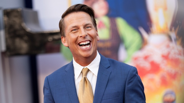 Jack McBrayer smiling