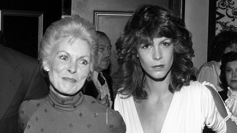 A black-and-white photo of Janet Leigh with Jamie Lee Curtis