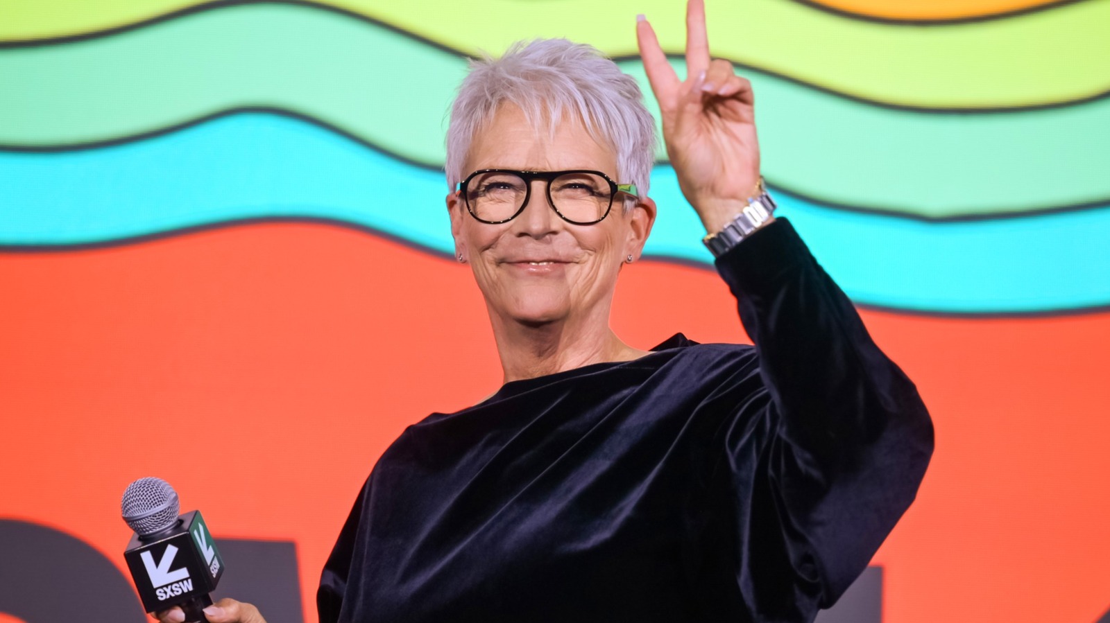 Jamie Lee Curtis Looks So Different Without Her Signature Short Hair