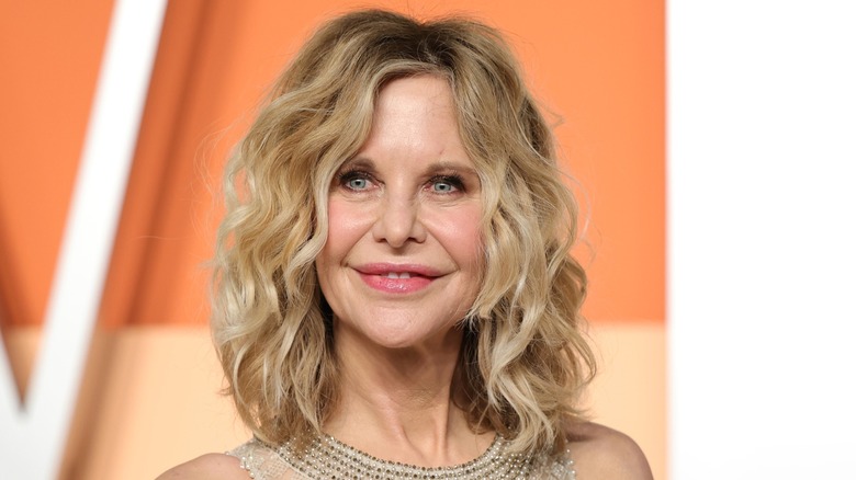 Meg Ryan attends the 2025 Vanity Fair Oscar Party Hosted By Radhika Jones at Wallis Annenberg Center for the Performing Arts on March 02, 2025