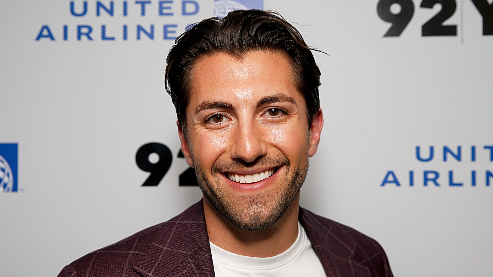 Jason Tartick On How The Bachelor Upgraded His Career & Love Life – Exclusive Interview