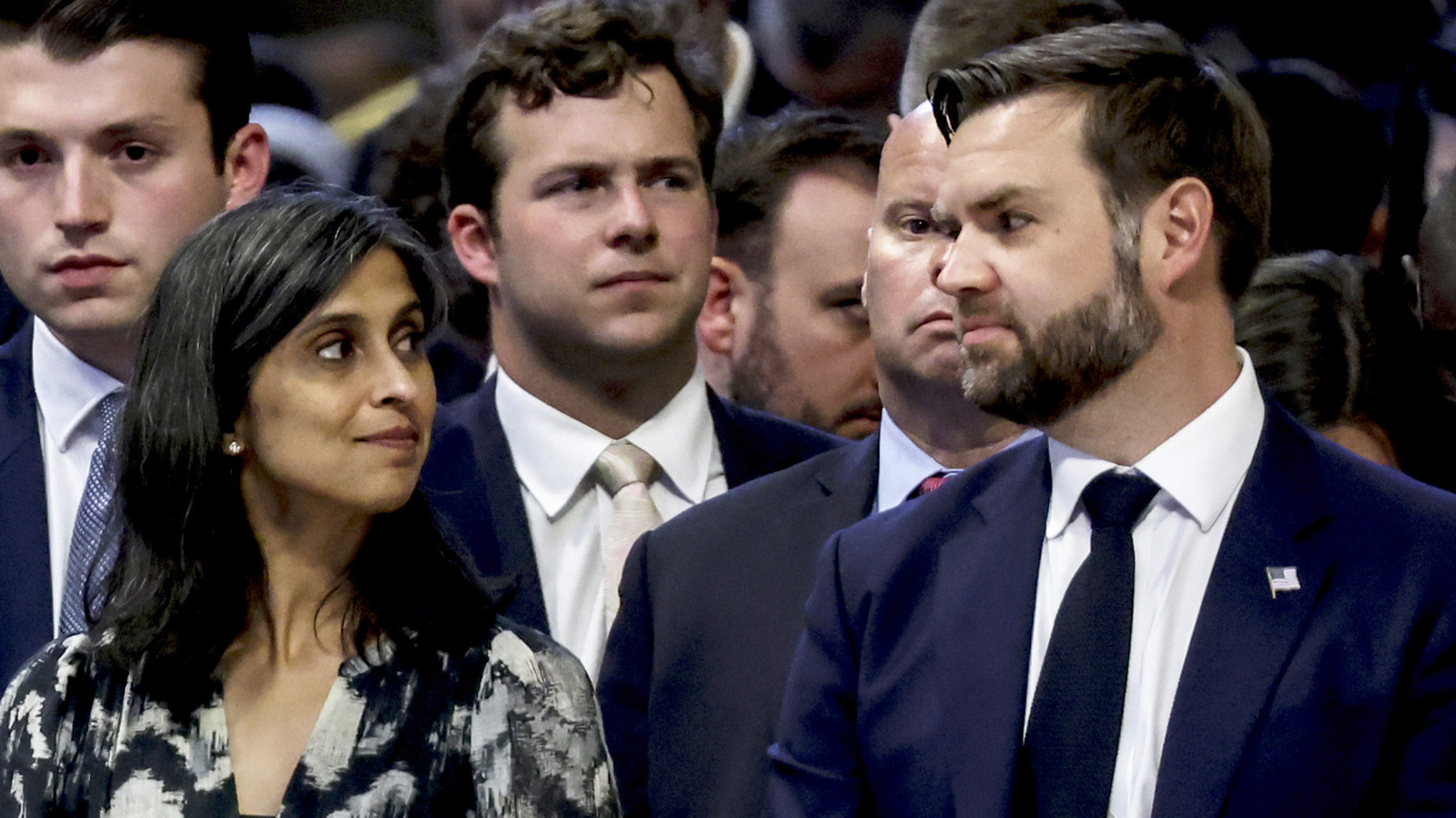 <a href="https://www.thelist.com/1841081/jd-vance-usha-vance-india-trip-divorce-rumors/" target="_blank">JD & Usha Vance’s Obvious Disconnect In India Won’t Help Those Mounting Divorce Rumors</a>