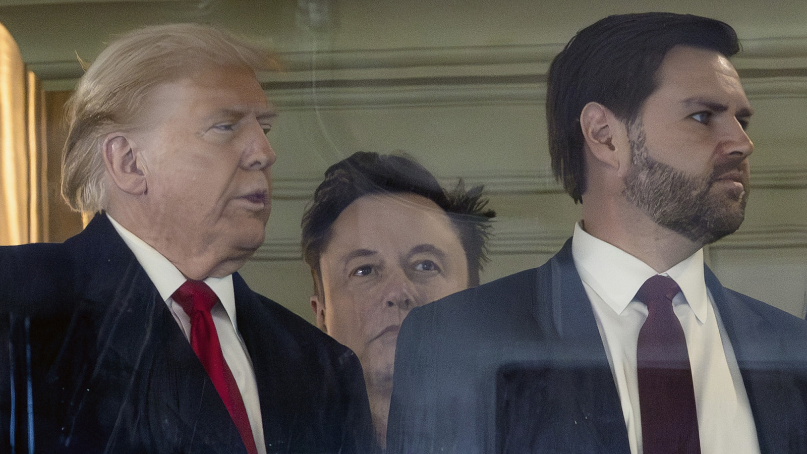 JD Vance Lumps Himself In With Trump As A 'Friend' Of Elon Musk (But He ...