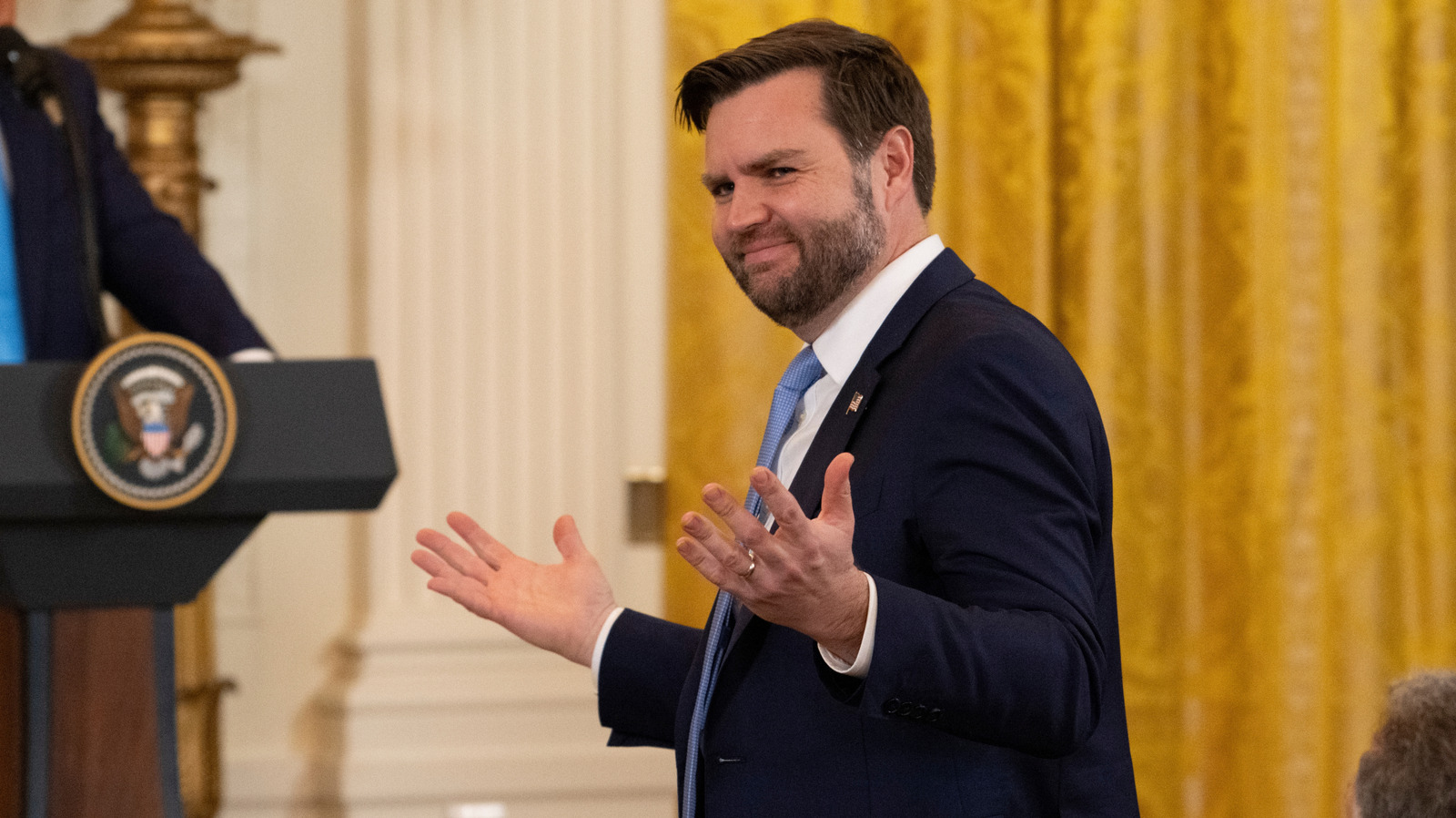 JD Vance's Copycat Fashion Fails Prove His Style Is Worse Than His Eyeliner