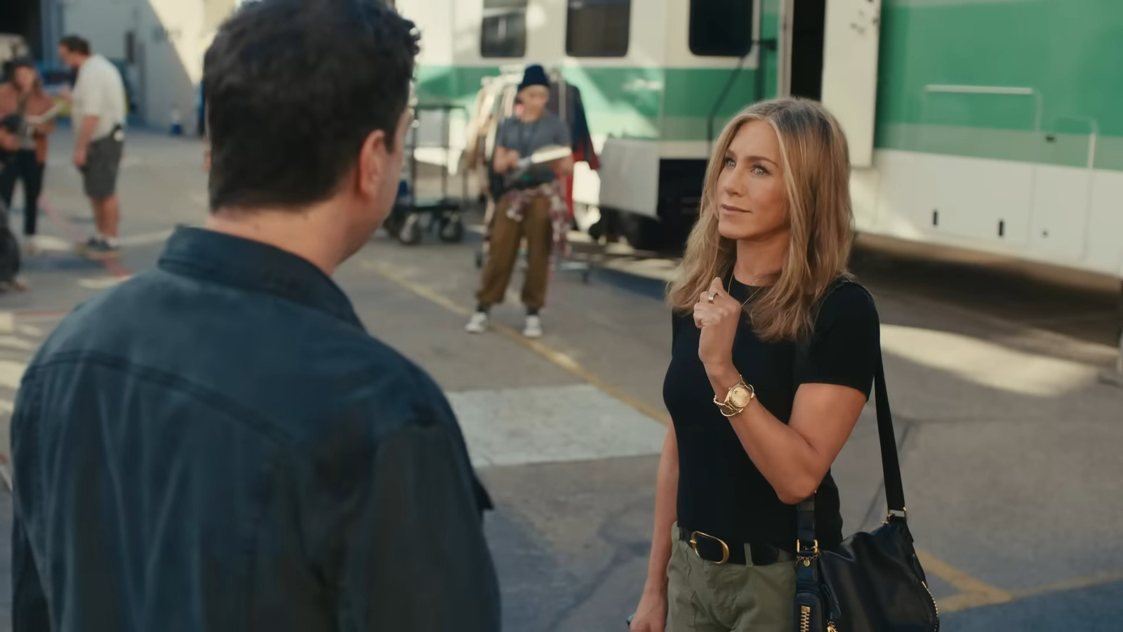 Jennifer Aniston & David Schwimmer Bring Friends Nostalgia To Super