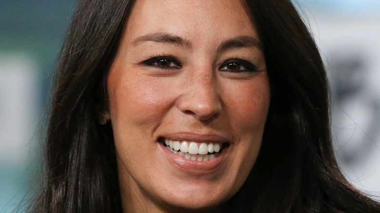 Joanna Gaines smiling 