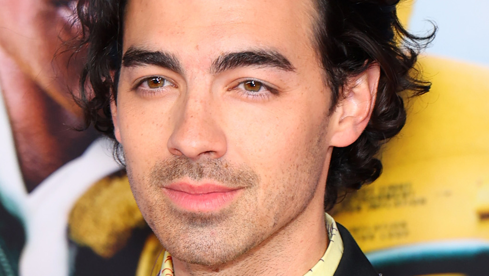 Joe Jonas Debuts Blue Hair on Instagram - wide 8