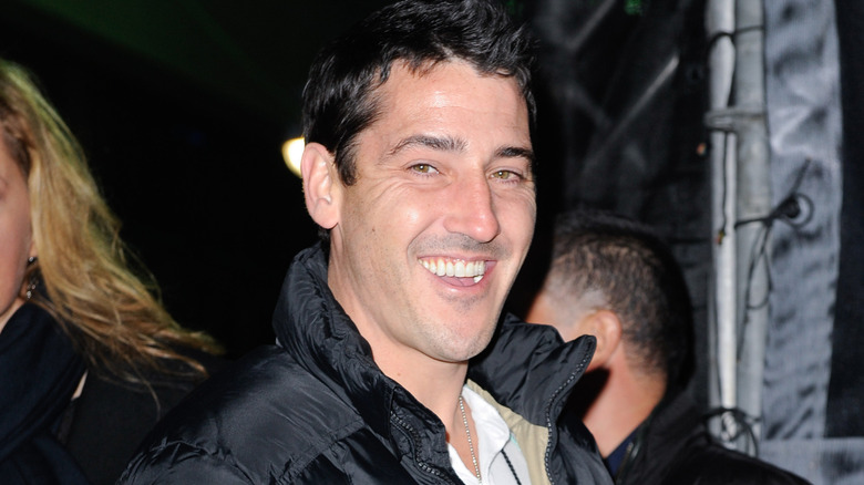 Jonathan Knight smiling