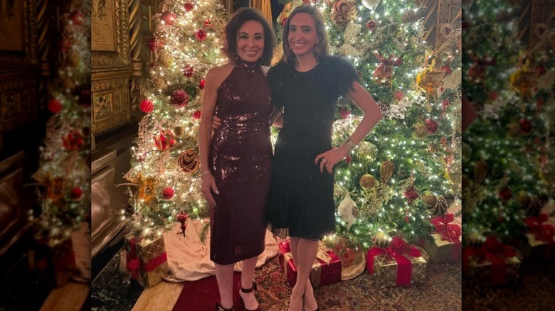 Jeanine Pirro and daughter Kiki pose in front of a Christmas tree in Mar-A-Lago (2024)