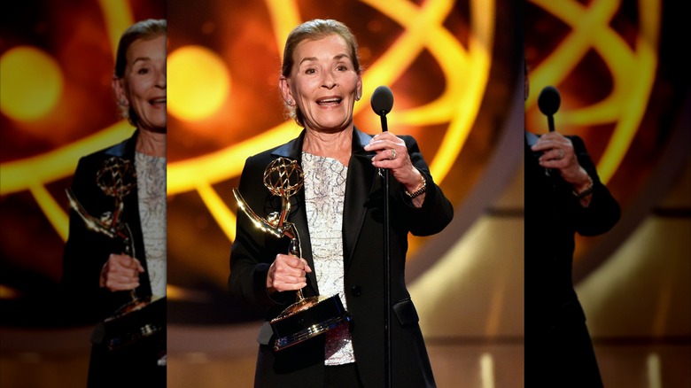 Judy Sheindlin holding her Daytime Emmy award