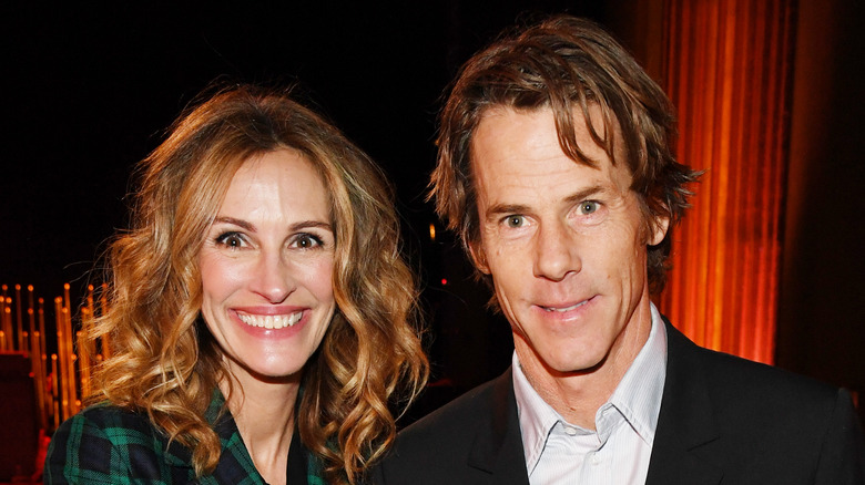 Julia Roberts with her family