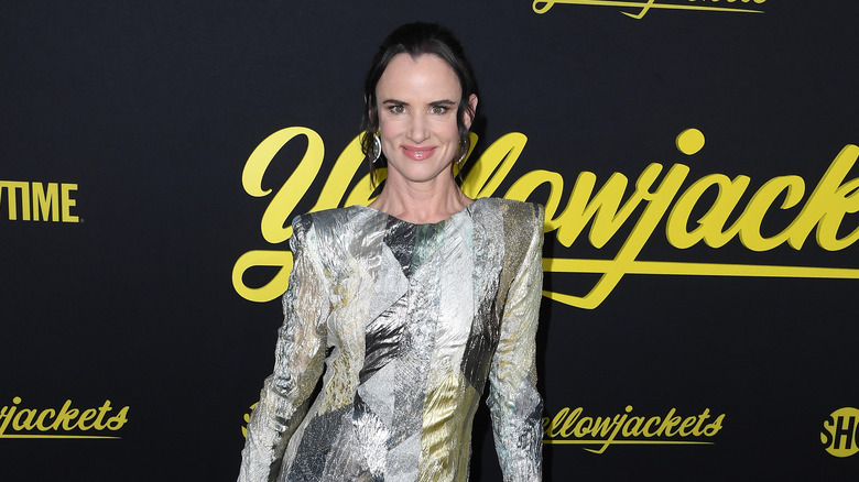 Juliette Lewis smiling