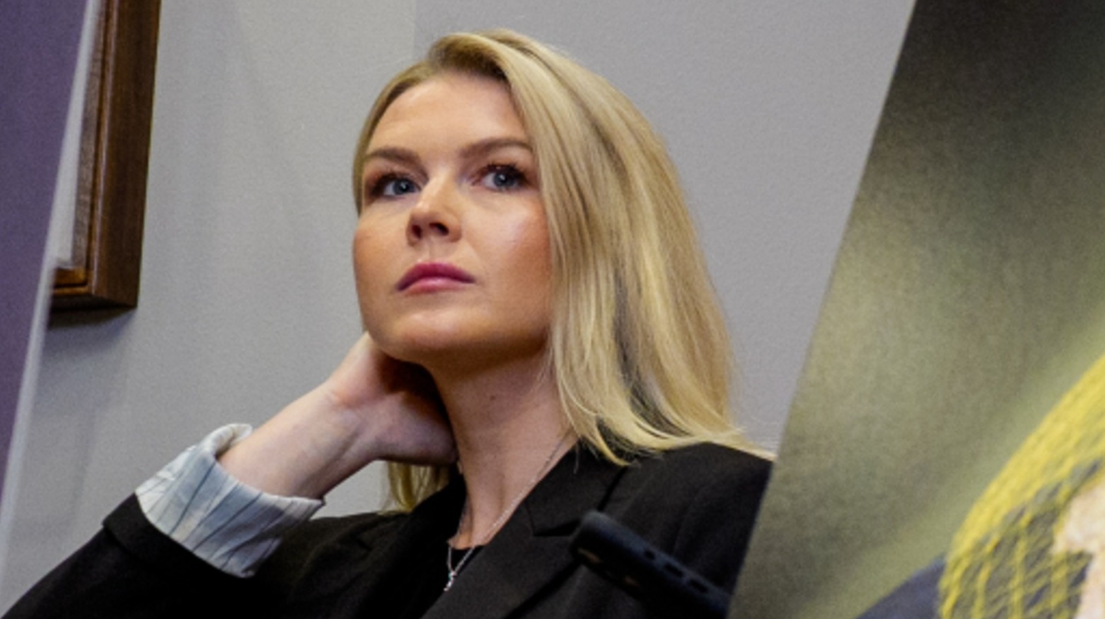 Karoline Leavitt's Failed Attempt To Keep It Casual Proves Her Trump Obsession Won't Quit The List