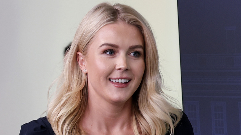 Karoline Leavitt smiling