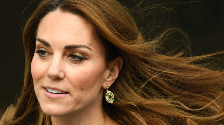 Kate Middleton with earrings