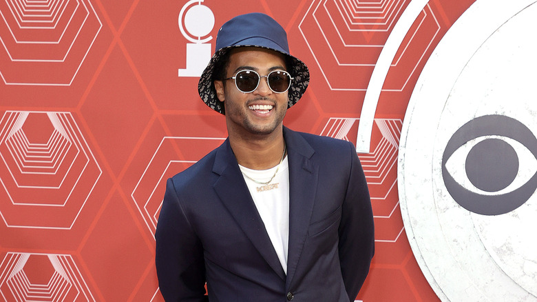 Bobby Wooten III red carpet