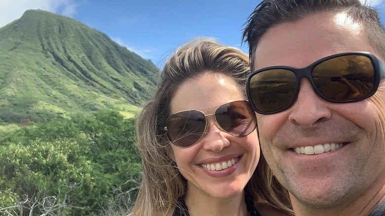Pascale Hutton and Kavan Smith smiling in Hawaii on the set of "You Had Me At Aloha"