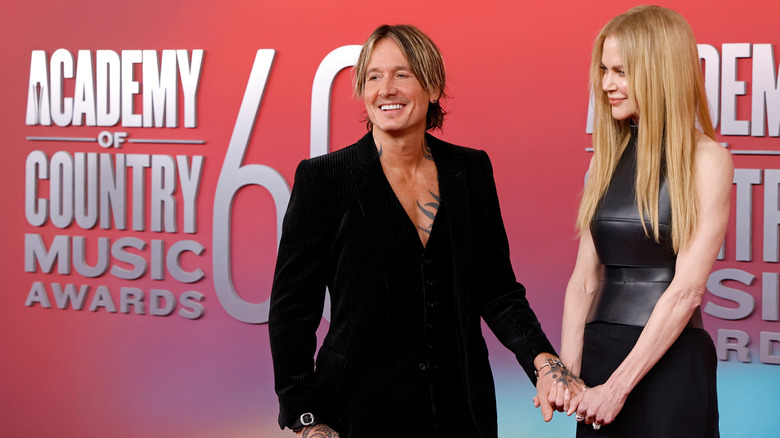 Keith Urban and Nicole Kidman smiling