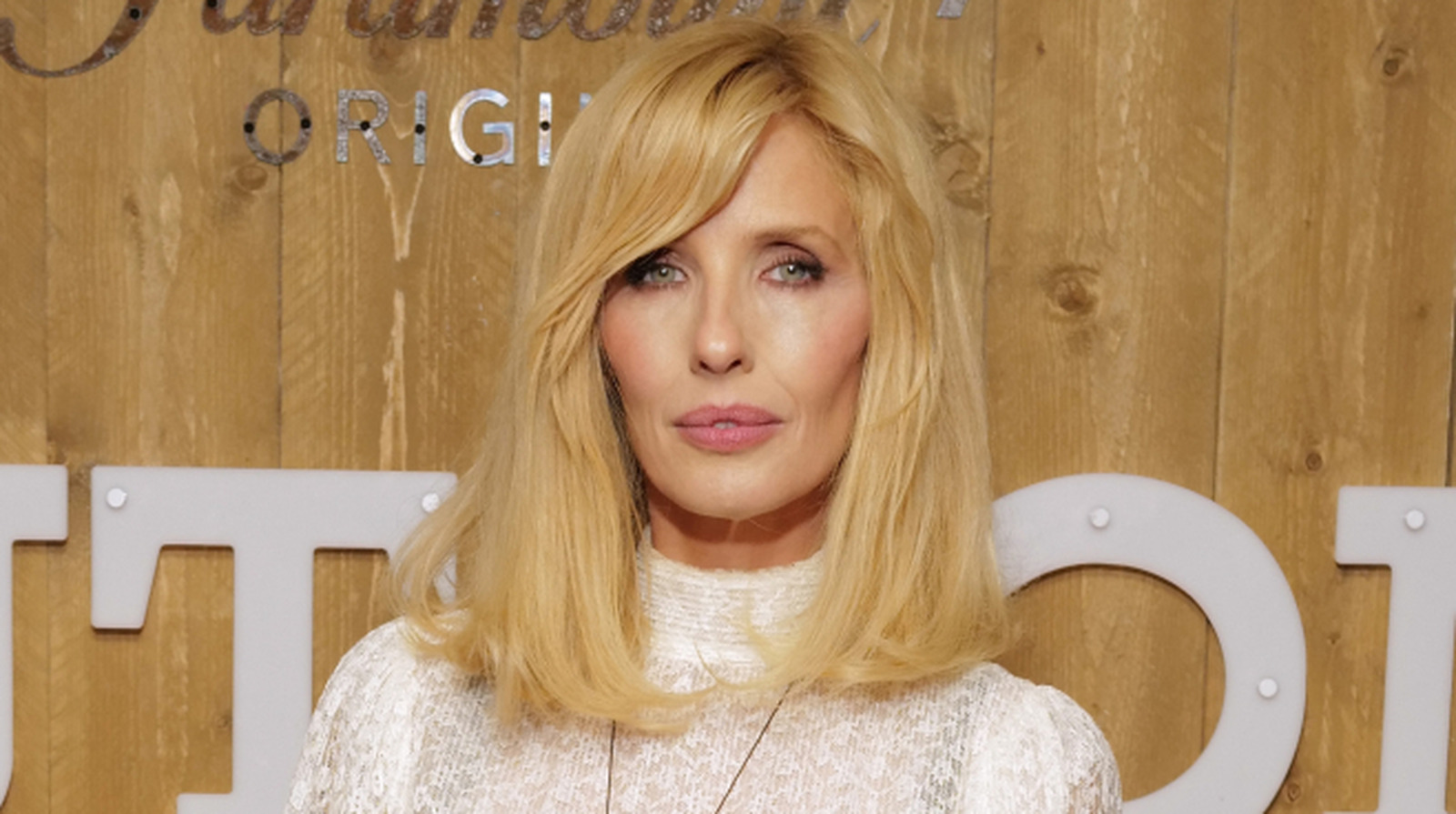 Kelly Reilly Is Nailing The Dutton Ranch Press Tour With Her Ruggedly Stylish Country Looks