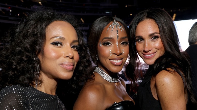 Kerry Washington, Kelly Rowland, and Meghan Markle pose for picture at Beyoncé concert