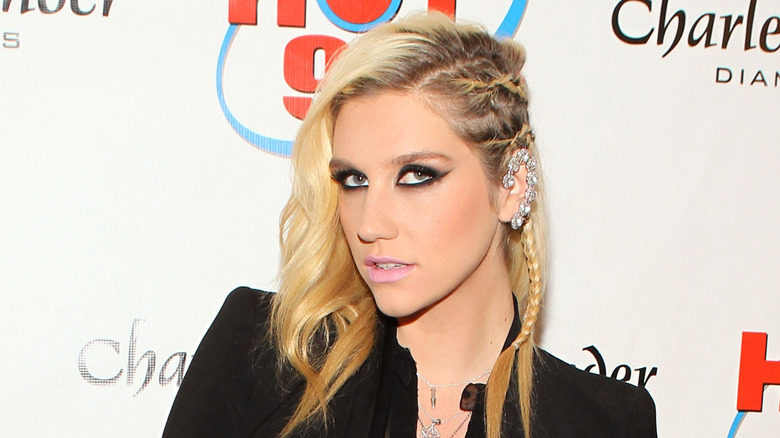 Kesha at red carpet event