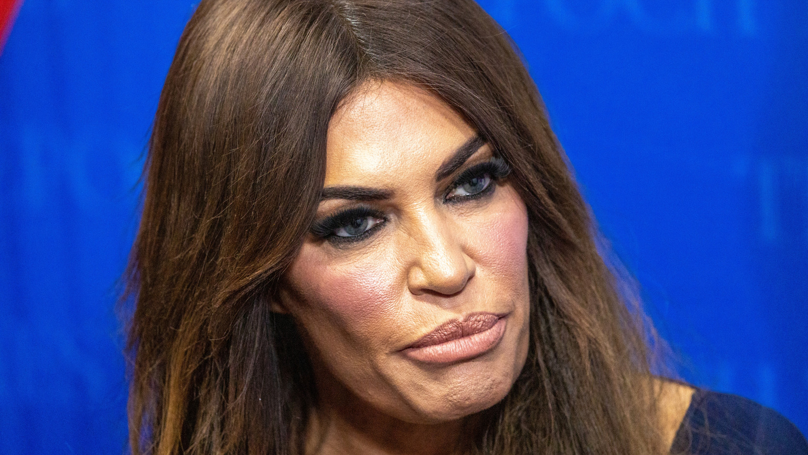 <a href="https://www.thelist.com/1829195/kimberly-guilfoyle-ditches-inappropriate-style-for-pink-turtleneck-dress/" target="_blank">Kimberly Guilfoyle Ditches Inappropriate Style For Full Frock (& It’s Somehow Worse)</a>