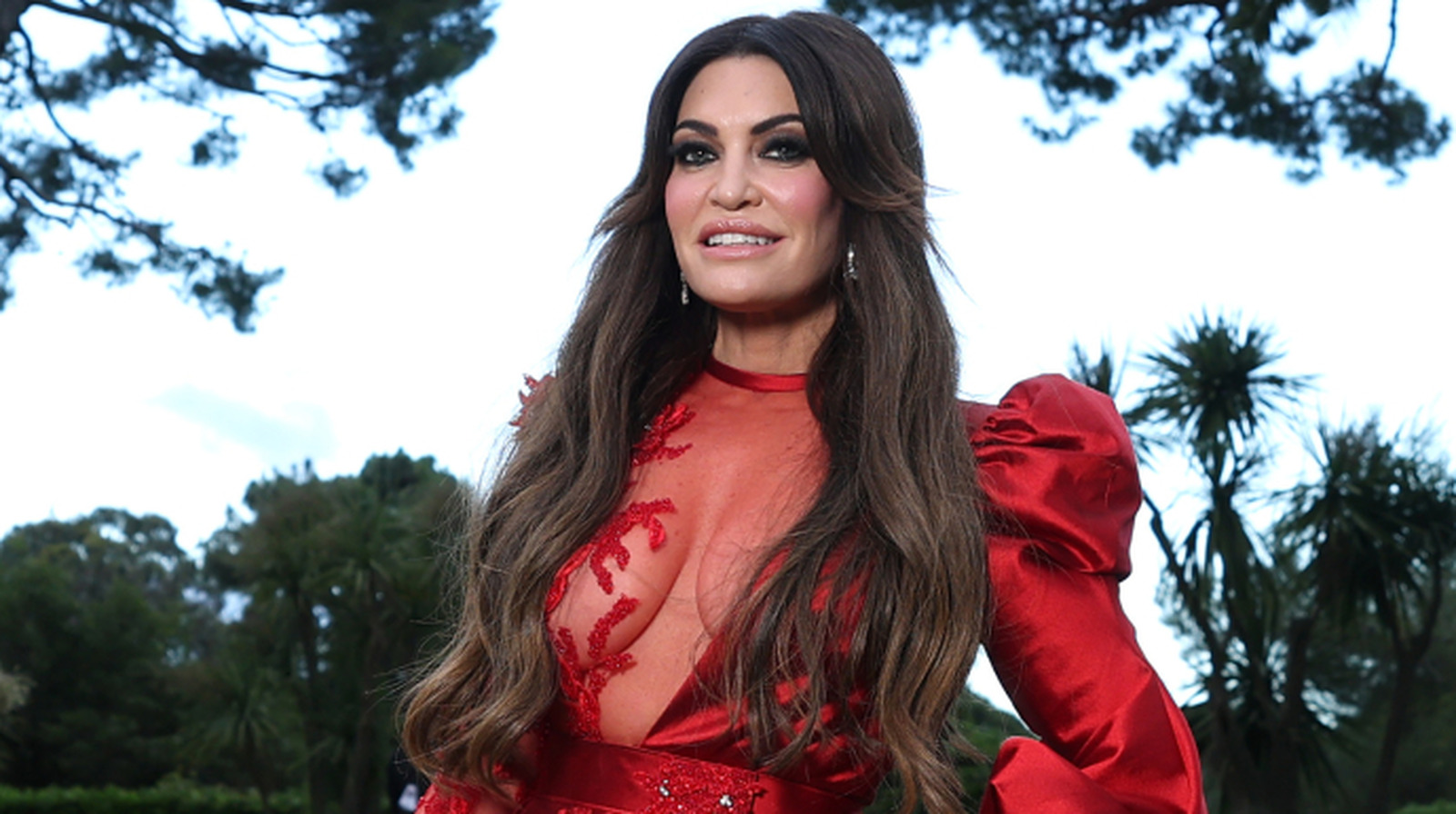 <a href="https://www.thelist.com/2022884/kimberly-guilfoyle-2025-fashion-fails/" target="_blank">Kimberly Guilfoyle’s Biggest Fashion Fails Of 2025</a>