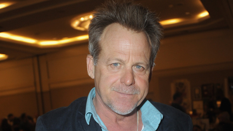 Kin Shriner posing