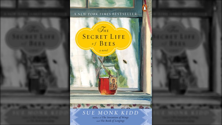 Book cover of "The Secret Life of Bees" by Sue Monk Kidd