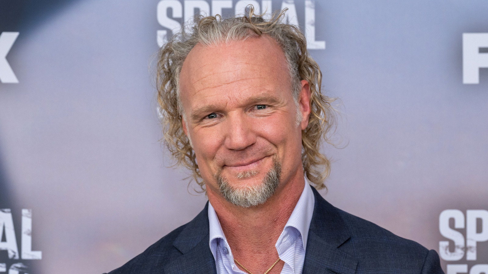 コディ・ブラウンの大胆なヘアカットは、どういうわけか世界中で嫌われているヌードル・ボラよりもさらにひどい