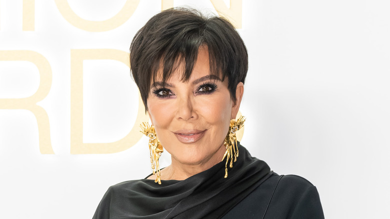 Kris Jenner posing on the red carpet