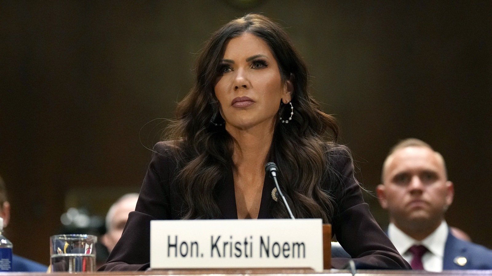 <a href="https://www.thelist.com/2127498/who-will-donald-trump-fire-next-tulsi-gabbard/" target="_blank">Kristi Noem Might Have Company Under The Bus Soon As Next MAGA Firing Seems Likely</a>