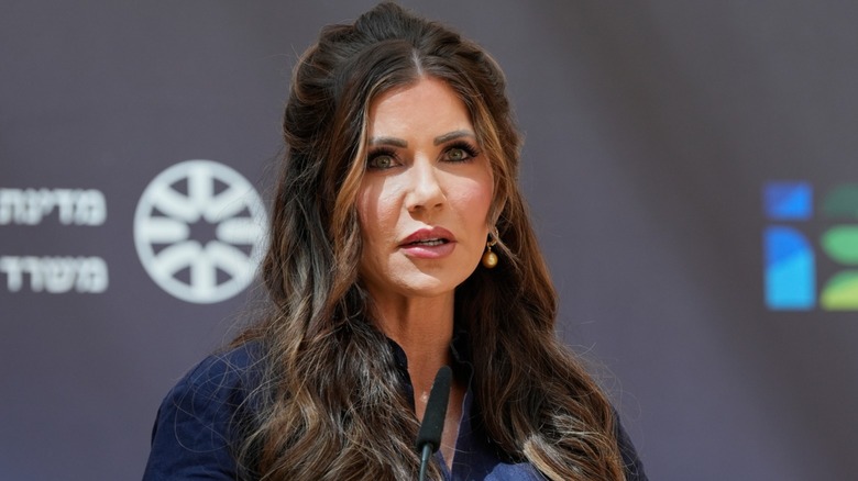 Kristi Noem speaks during a memorial event at the Israeli embassy in Jerusalem, Israel (2025)