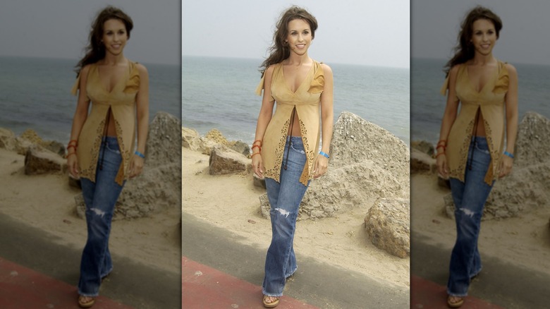 Lacey Chabert attends a beach event