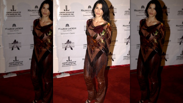 Lauren Sanchez posing