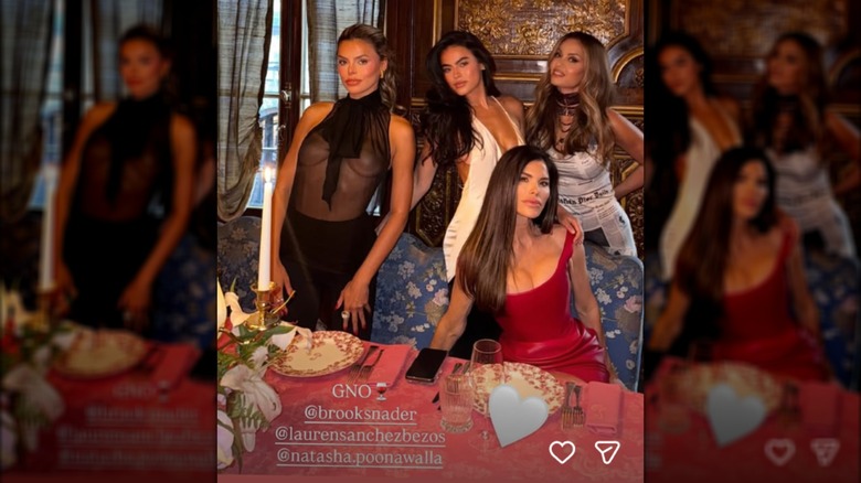 Lauren Sánchez Bezos posing with friends