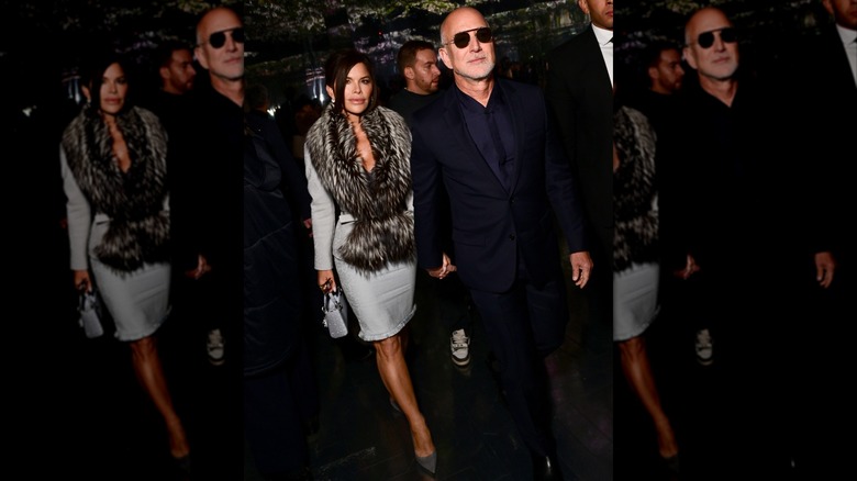 Jeff Bezos and Lauren Sanchez Bezos walking