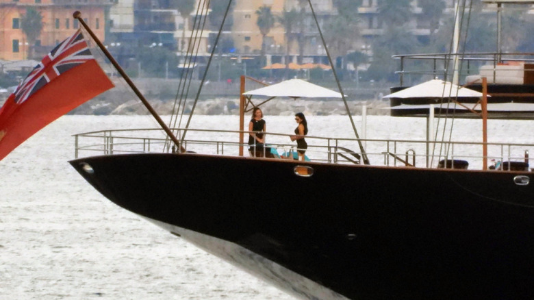 Lauren Sánchez on yacht