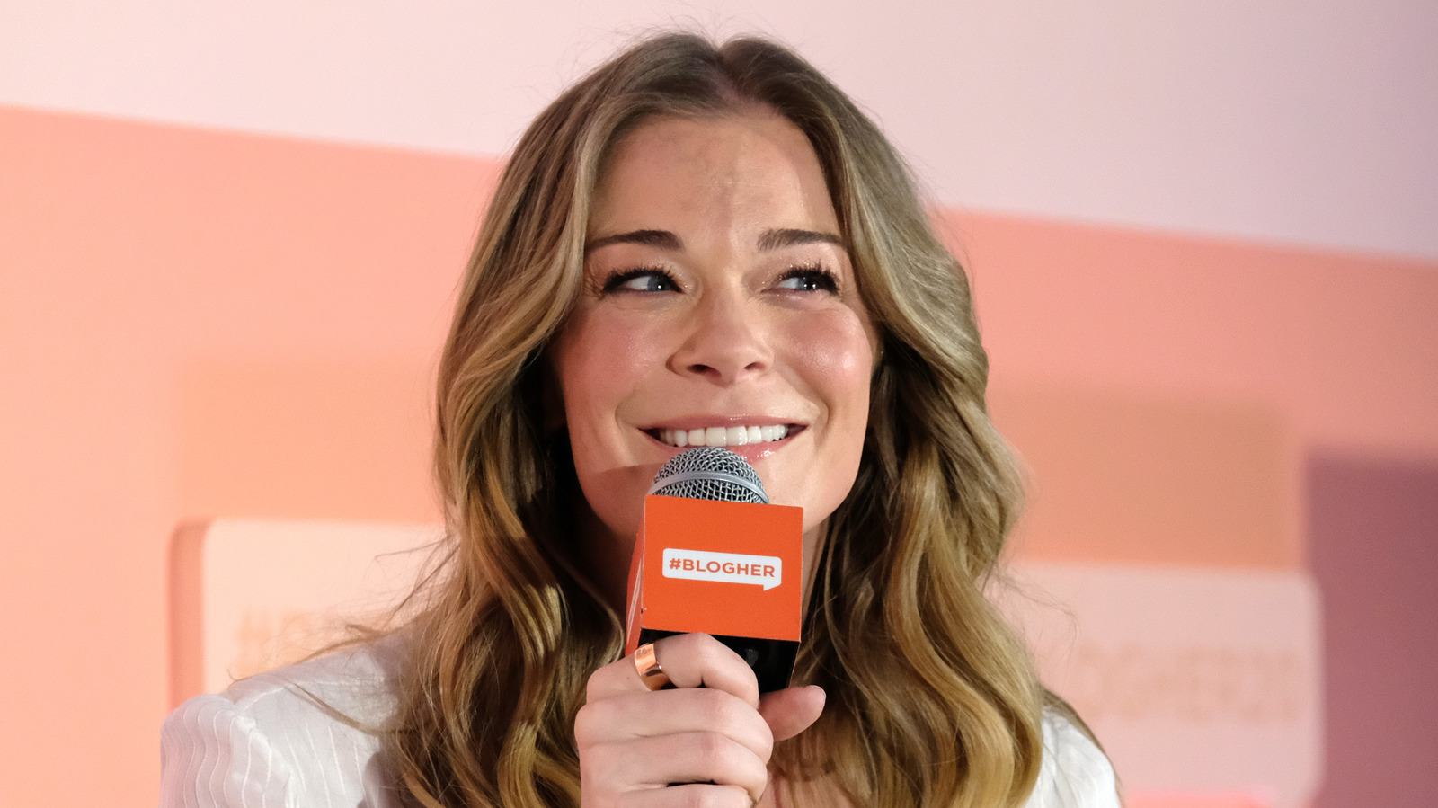 LeAnn Rimes Is Worth More Than You Think