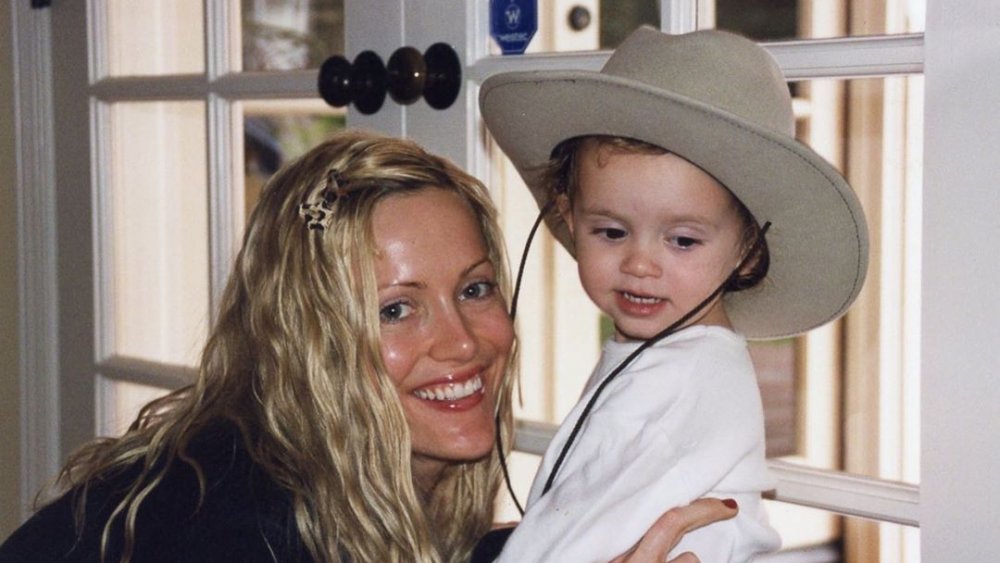 Leslie Mann and Maude Apatow as a child