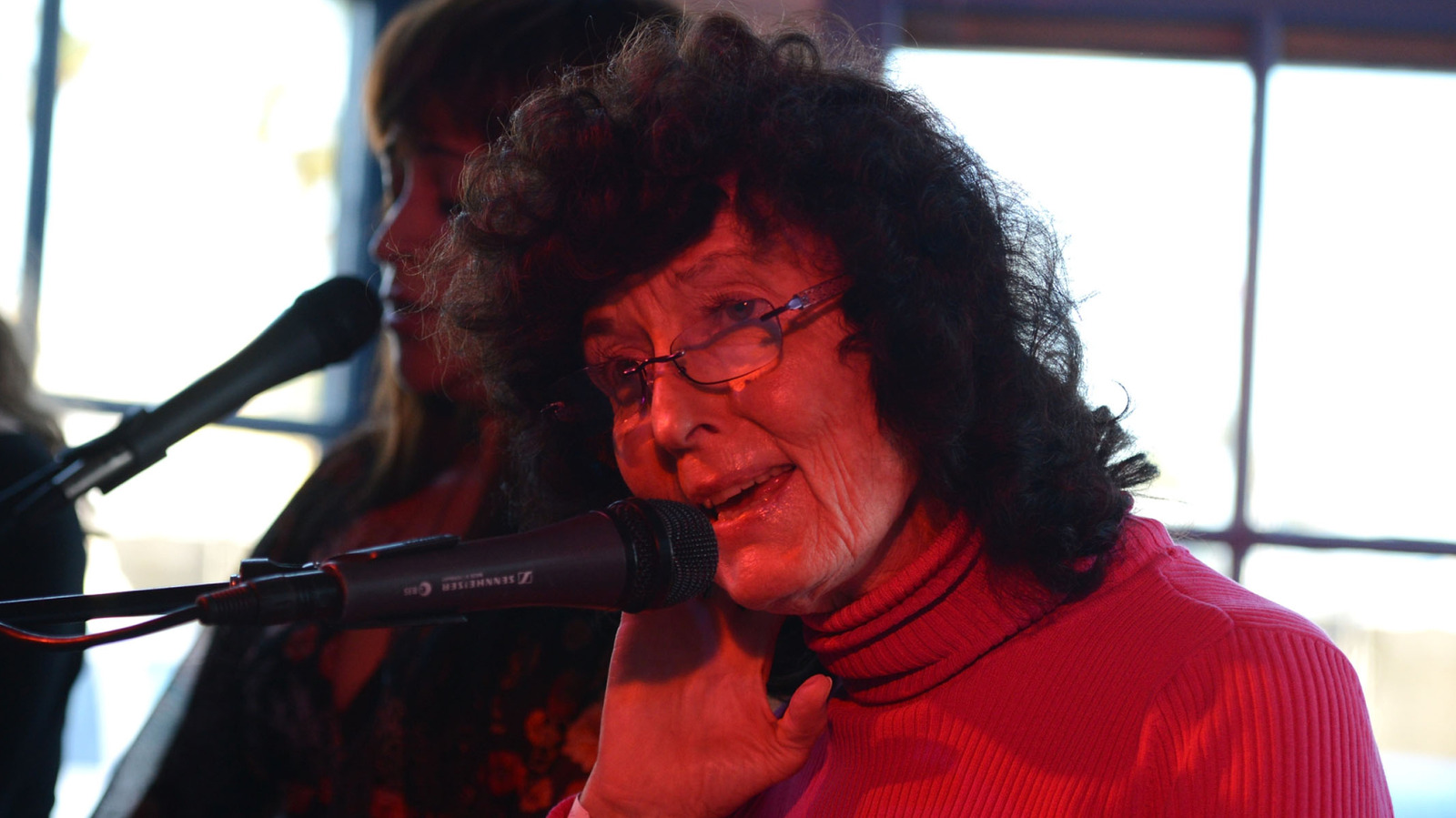 <a href="https://www.thelist.com/2226765/linda-perhacs-70s-folk-music-legend-found-alive/" target="_blank">Linda Perhacs, ’70s Folk Music Legend, Found After Being Missing For 8 Months</a>