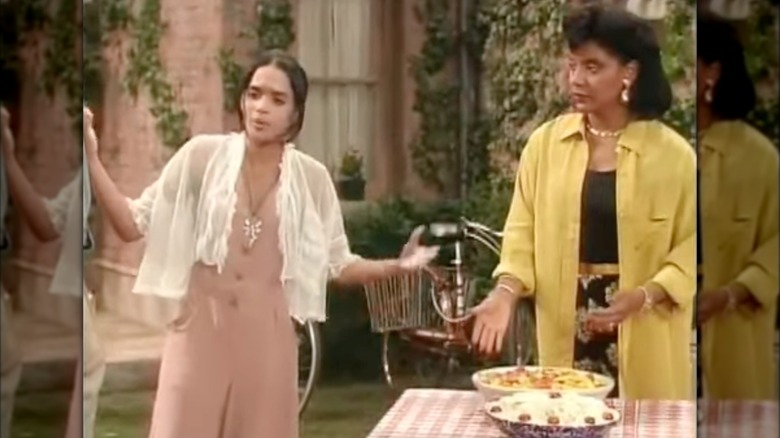 Lisa Bonet as Denise Huxtable on "The Cosby Show" next to Phylicia Rashad as Clair Huxtable