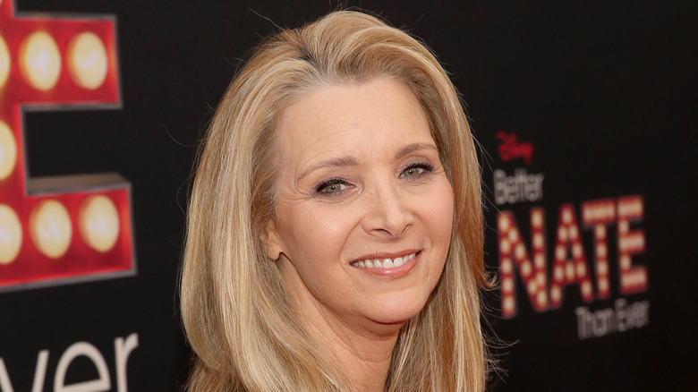 Lisa Kudrow smiling