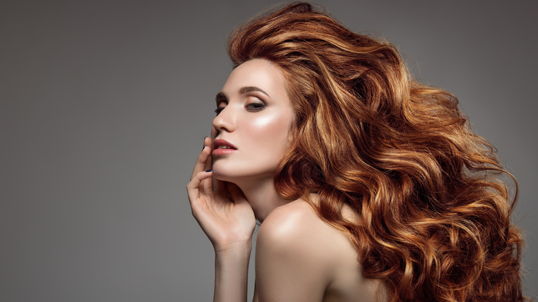 woman voluminous hair 