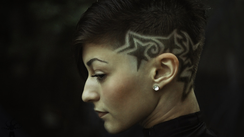 woman high fade hair cut