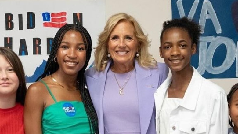 Jill Biden poses with children on the campaign trail in Virginia Beach, VA (2024)